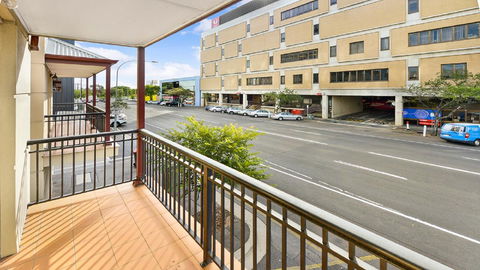 GOUGER 265 - Accommodation Perth 21