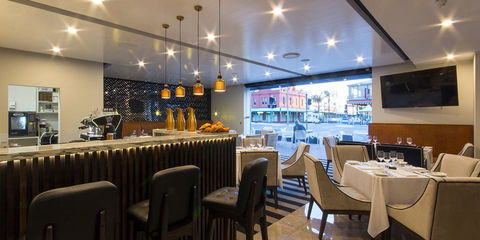 Ellen Hotel - Accommodation Perth 11