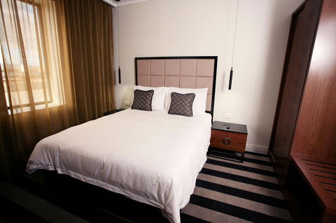 Ellen Hotel - Accommodation Perth 26