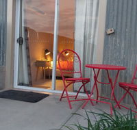 Desert Gum Retreat Gough St - Perth Resorts
