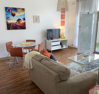 Sunshine Three - Accommodation Perth