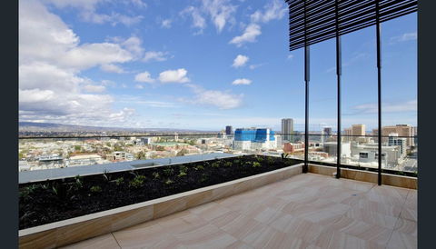 ONE Adelaide CBD - Perth Resorts 32