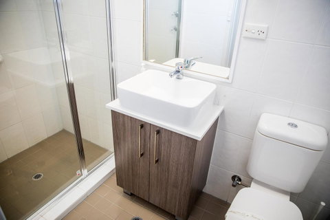 Lilac City Motor Inn & Steakhouse - Perth Resorts 11