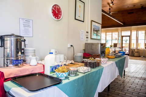Lilac City Motor Inn & Steakhouse - Perth Resorts 2