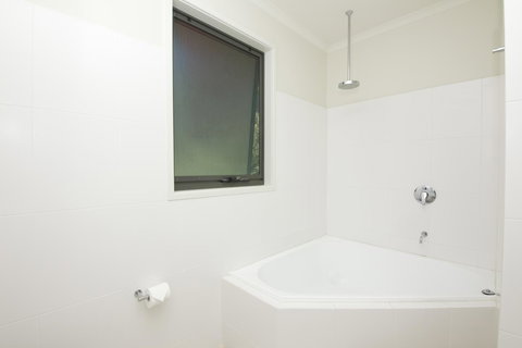 Boom 6 Boomerang Beach - Perth Resorts 16