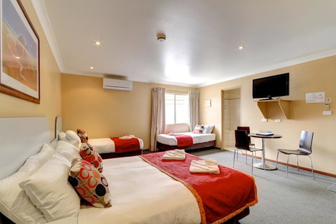 Victoria Hotel Strathalbyn - Perth Resorts 16