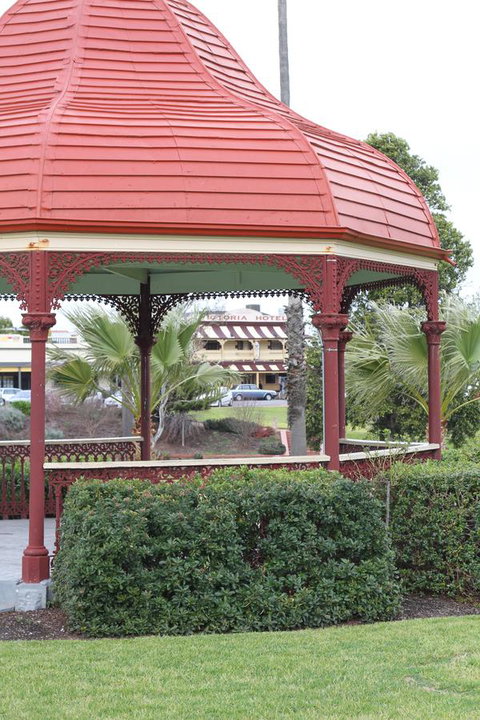 Victoria Hotel Strathalbyn - Perth Resorts 8