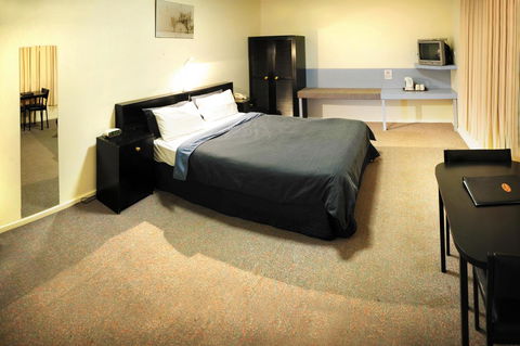 Highway One Motel - Perth Resorts 2