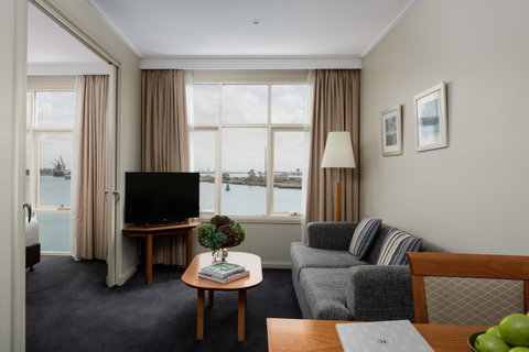 Rydges Newcastle - Accommodation Perth 16
