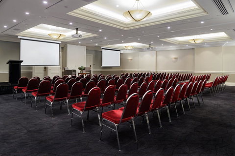 Rydges Newcastle - Accommodation Perth 40