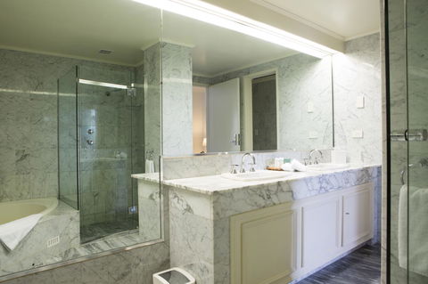 Hotel Richmond On Rundle Mall - Perth Resorts 24