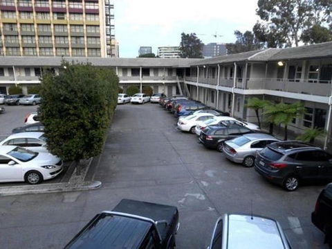 HotelMOTEL Adelaide - Accommodation Perth 1