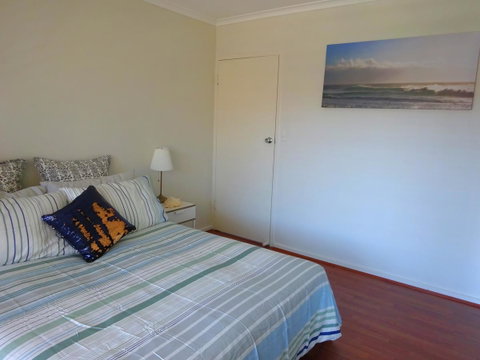 Aurora Holiday Apartment @West Beach - Accommodation Perth 9