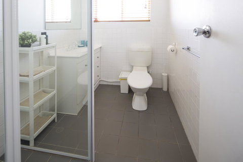 Aurora Holiday Apartment @West Beach - Accommodation Perth 22