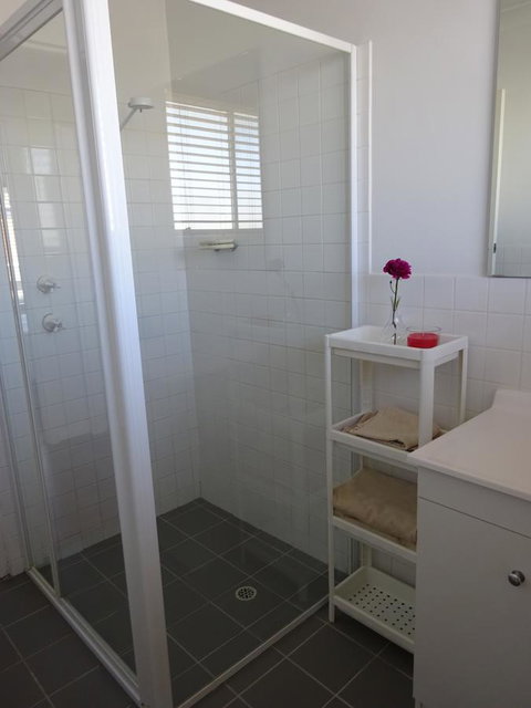 Aurora Holiday Apartment @West Beach - Accommodation Perth 21