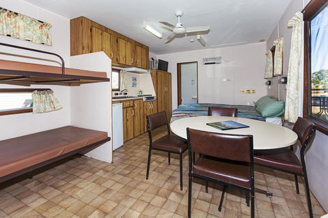 Echo Holiday Parks - Naracoorte - Accommodation Perth 1