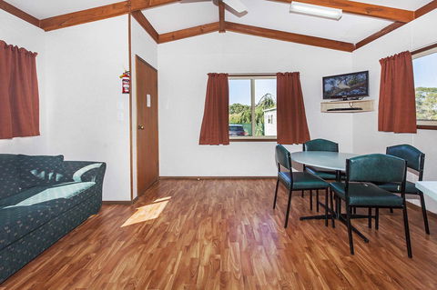 Echo Holiday Parks - Naracoorte - Accommodation Perth 14