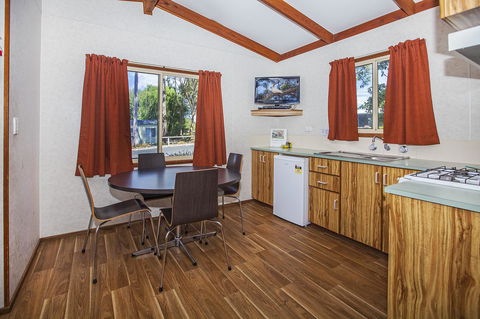 Echo Holiday Parks - Naracoorte - Accommodation Perth 37