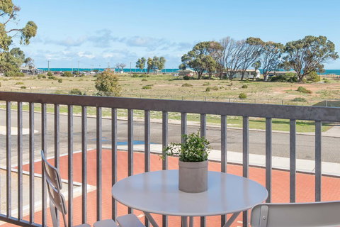 Jurien Bay Motel Apartments - Accommodation Perth 22