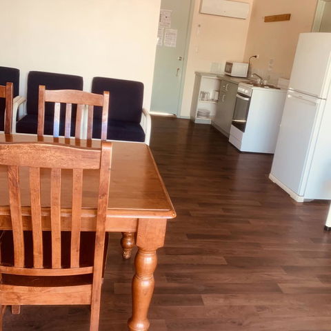 Bay Lodge - Accommodation Perth 2