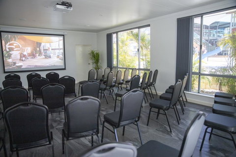 Karrinyup Waters Resort - Perth Resorts 39