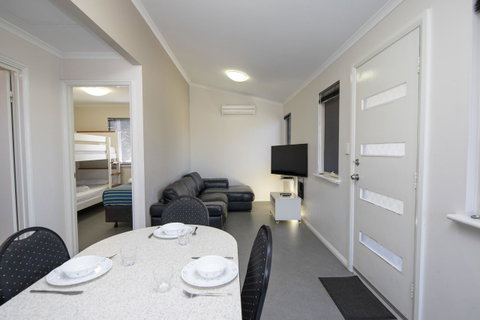 Karrinyup Waters Resort - Perth Resorts 14