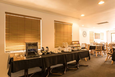 Sanno Marracoonda Perth Airport Hotel - Perth Resorts 9