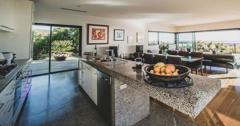 The Roozen Residence - Perth Resorts 4
