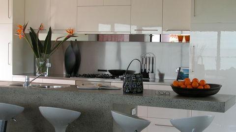 The Roozen Residence - Perth Resorts 5