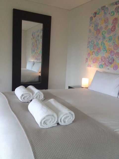 The Roozen Residence - Perth Resorts 24