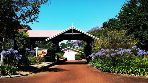 Karri Forest Motel - Accommodation Perth 28