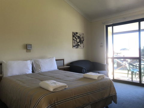 Karri Forest Motel - Accommodation Perth 27