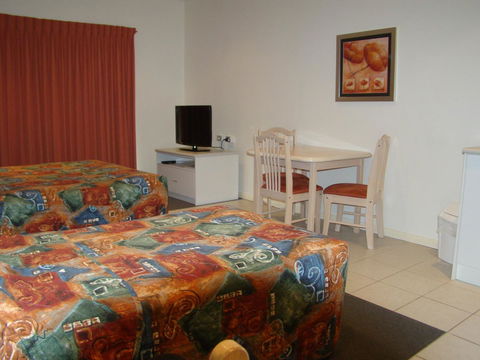 Dunsborough Central Motel - Accommodation Perth 19