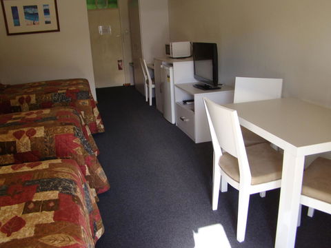 Dunsborough Central Motel - Accommodation Perth 9