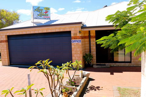 Lazy Lobster Holiday Units & Chalets - Accommodation Perth 17