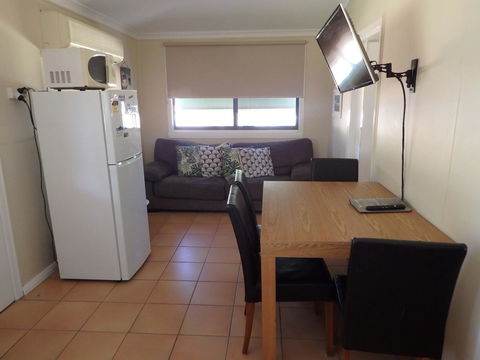 Lazy Lobster Holiday Units & Chalets - Accommodation Perth 5