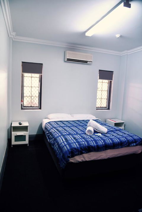 The Emperors Crown Hostel - Accommodation Perth 27