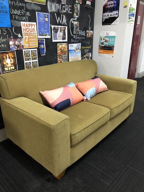 The Emperors Crown Hostel - Accommodation Perth 1