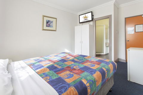 The Emperors Crown Hostel - Accommodation Perth 23
