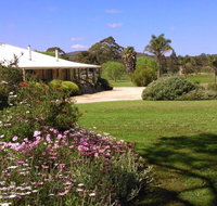 Rayanne Homestead - Perth Resorts