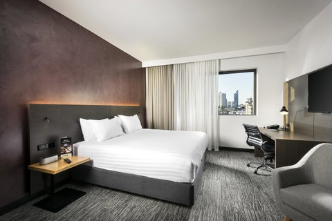 Holiday Inn West Perth, An IHG Hotel - Accommodation Perth 11
