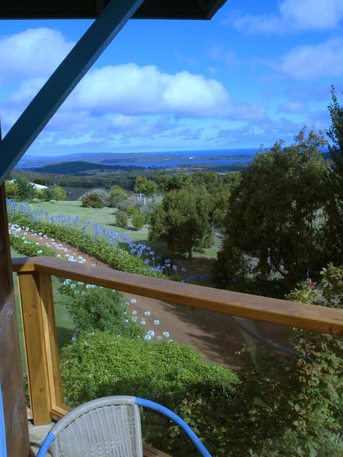 Chimes Spa Retreat - Accommodation Perth 36