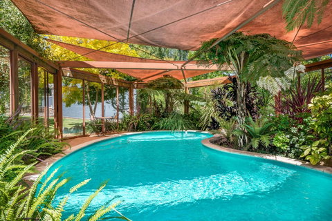 Chimes Spa Retreat - Accommodation Perth 0