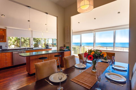 Cottesloe Beach House I - Accommodation Perth 18