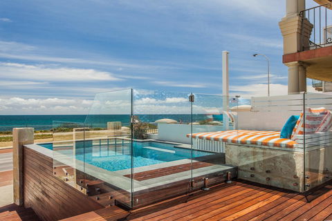 Cottesloe Beach House I - Accommodation Perth 14