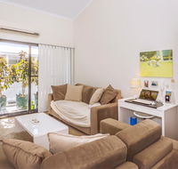 Home Apartment - Perth City Centre - Free WiFi - Accommodation Perth