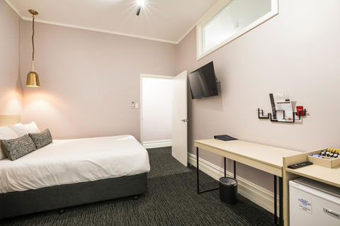 Nightcap At Belgian Beer Cafe - Accommodation Perth 19