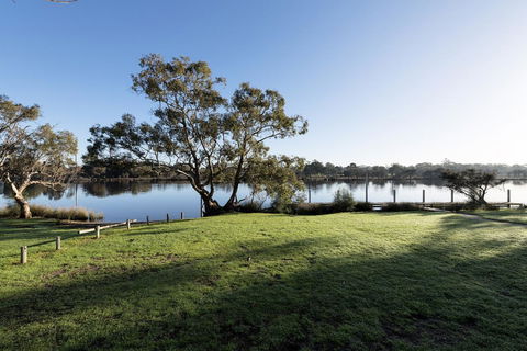 Swan River Hotel - Accommodation Perth 43