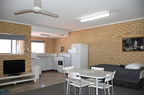 Kalbarri Seafront Villas - Perth Resorts 16