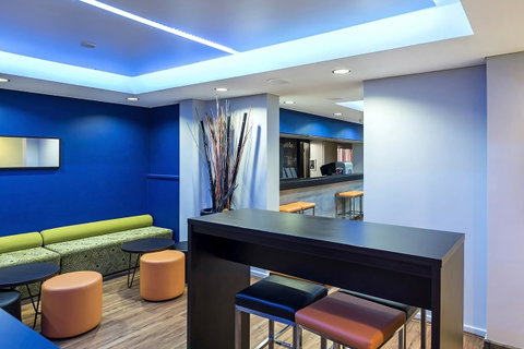 Quality Hotel Ambassador Perth - Accommodation Perth 17